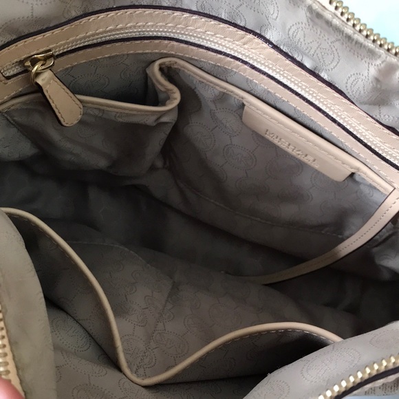 Michael Kors Satchel - Picture 5 of 5